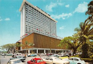 Manila, Philippines  MANILA HILTON HOTEL  VW Bugs  4X6 Oversize Vintage Postcard