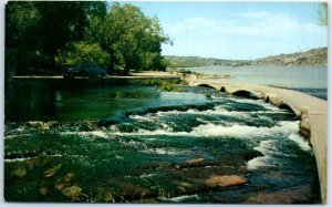 Postcard - Giant Springs On The Missouri River - Montana