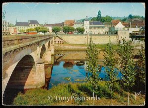 Le Bugue-sur-Vezere (Dordogne) - Le Pont
