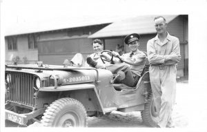 J56/ Interesting RPPC Postcard U.S. Army Soldier c1940s Jeep WWII 120