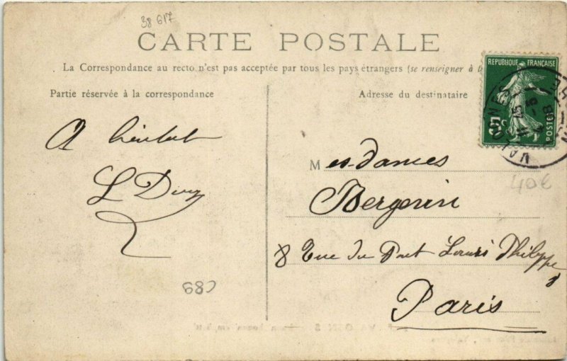 CPA VALOGNES Eunn' bounn' empliett' (38617)