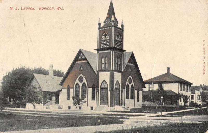 Horicon Wisconsin ME Church Street View Antique Postcard K46891