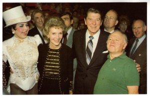 President, Mrs. Reagan, Actors, Mickey Rooney and Ann Miller at Sugar Babies