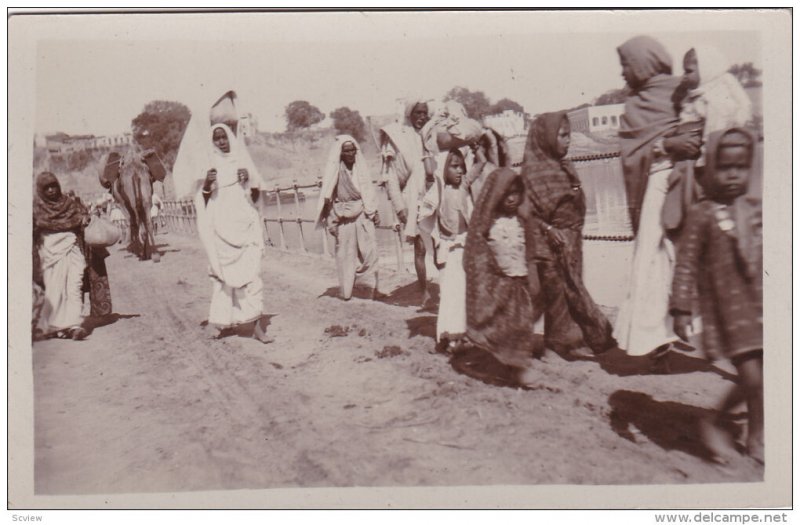 RP: Ganges River View , India , 00-10s #7 [Pilgrims]