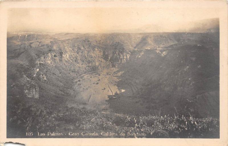 BF35436 spain las palmas gran canaria caldera de banctama front/back scan