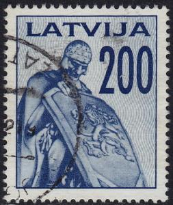 Latvia - 1992 - Scott #326 - used - Monument Sculpture