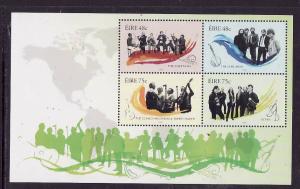 Ireland-Sc#1694b-unused NH sheet-Traditional Irish Music Groups-2006-