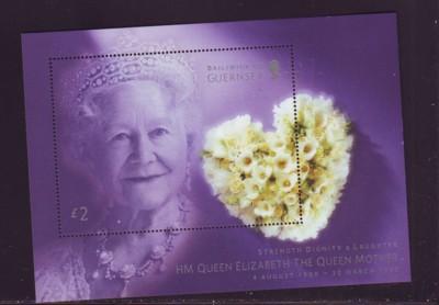 Guernsey Sc 783 2002 Queen Mother Memorial stamp sheet mint NH