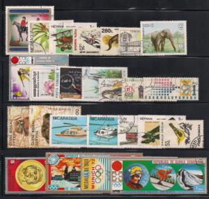 Lot #2711 Worldwide Single Issues