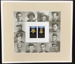 4822-4823    Medal of Honor, World War II  Forever Sheet of 20    Issued in 2013