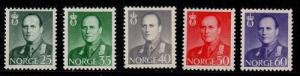 Norway Scott 408-12 Mint hinged (Catalog Value $33.75)