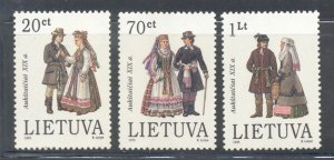 Lithuania Sc 511-13 1995 Folk Costumes stamp set mint NH