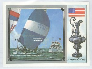 Dominica #1018  Souvenir Sheet