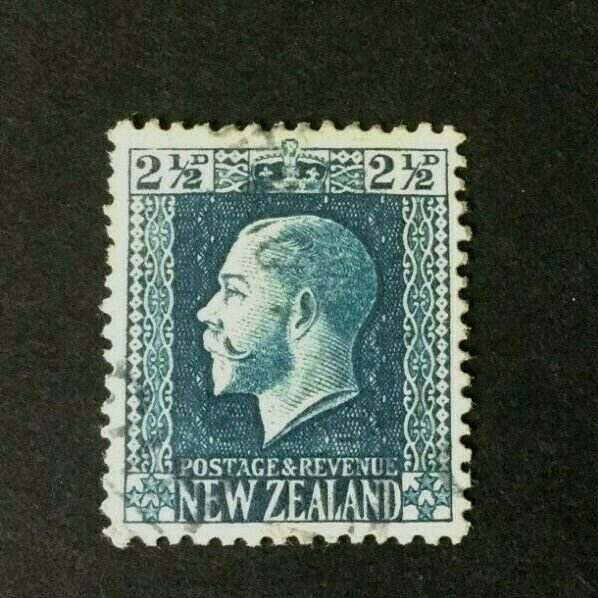 New Zealand: 1915, KGV 2.5d blue, Perf 14.5, SG 419a. Used. 