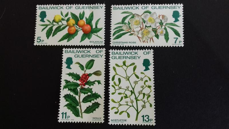 Guernsey 1978 Christmas Stamps Mint