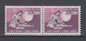 South Vietnam 1966 Coil Sc#290A Pair MNH Luxe (White Gum)