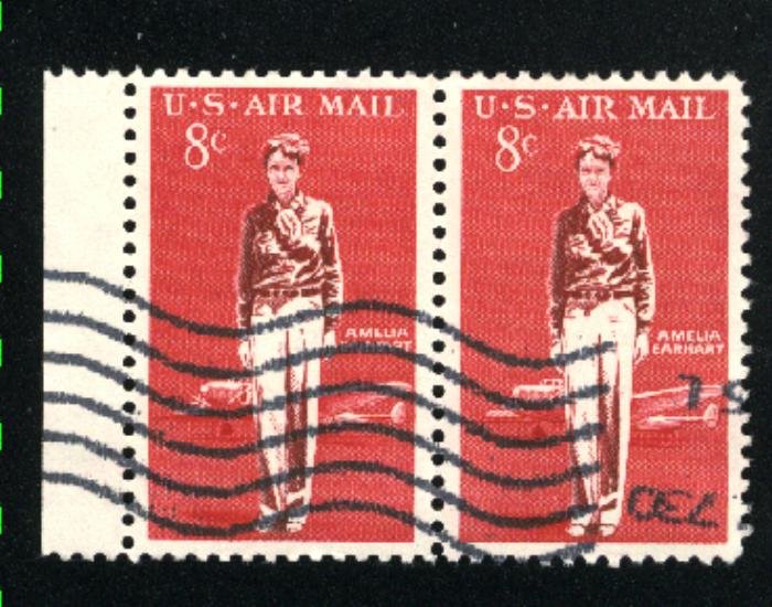 USA #C68   pair   used   VF 1963 PD