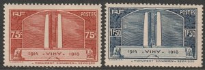 France 1936 Sc 311-2 set MH* disturbed gum