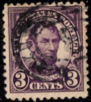 US Stamp #555 - Abraham Lincoln - Regular Issue 1922-25