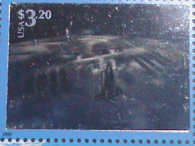 UNITED STATES-2000 SC#3411 ESCAPING THE GRAVITY OF EARTH -HOLOGRAM MNH  S/S VF