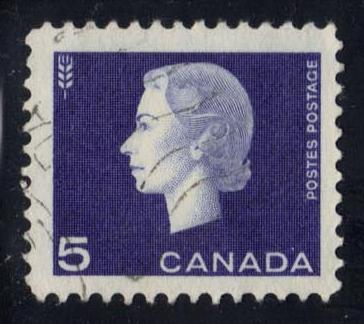 Canada #405 Queen Elizabeth II and Wheat; Used