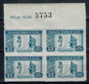 Spain 1943 MNH Charity Stamps Block of 4 Virgin Mary Children Orphans