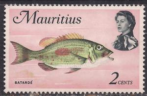 Mauritius 1969 - 73 QE2 2cts spotted Emperor Fish MM SG 382 ( L1222 )