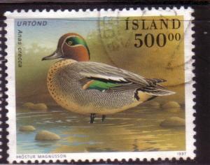 Iceland #835 U) CV $13.50