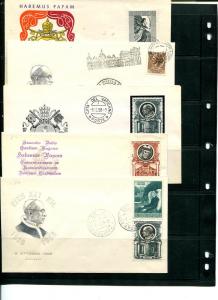 Vatican 1958/59 - 8 FDC , card  unaddressed VF 