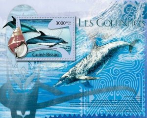 Guinea 2012 MNH - Dolphins. Y&T 734, Mi 5775/Bl.1017