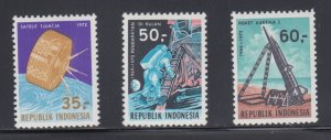 Indonesia     819-21     mnh      $ 9.00
