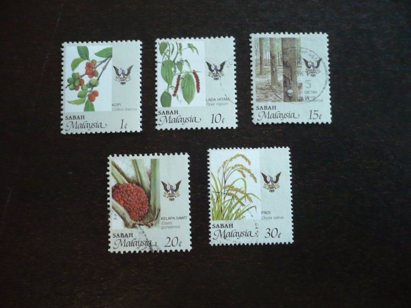 Stamps - Malaya Sabah - Scott#39,42-45 - Used Part Set of 5 Stamps