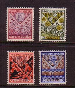 Netherlands Sc B21-4 1927 Arms Charity stamp set mint