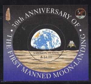 Thematic stamps SOLOMON IS 1999 MOON LANDING MIN SHEET mint