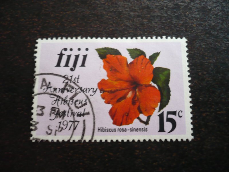 Stamps - Fiji - Scott# 377 - Used Part Set of 1 Stamp