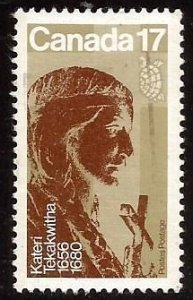 Canada #885  VF