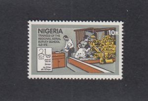 Nigeria Scott #382 MH