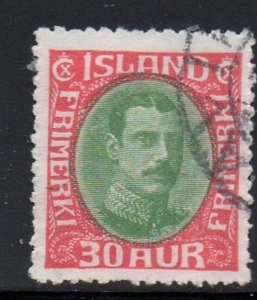 Iceland Sc 122 1920  30 aur red & green Christian X stamp used