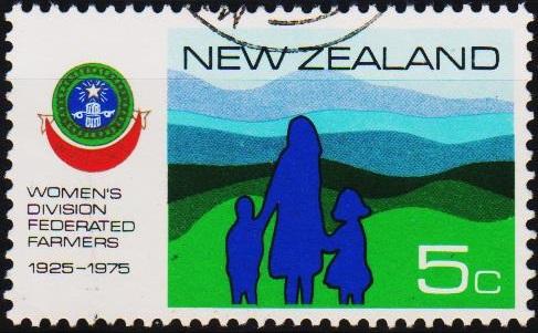 New Zealand. 1975 5c S.G.1066 Fine Used