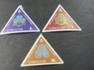 GIBRALTAR # 322-324-MINT/NEVER HINGED--- COMPLETE SET---1975