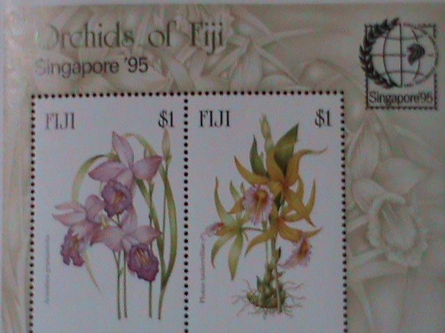 FIJI-1995-SINGAPORE'95 WORLD STAMP SHOW-COLORFUL LOVELY ORCHIRDS-MNH-S/S VF