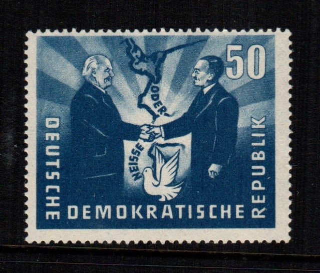 Germany DDR  81  MNH cat $ 13.00