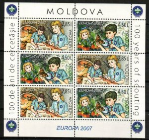 Moldova Stamp 556-557  - 2007 Europa-Scouting centenary