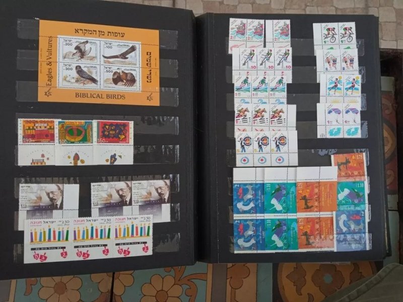 Israel 3 stockbooks full of MNH stamps w/tabs good value