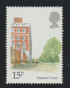 Great Britain 913 Hampton Court  - MNH