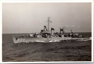 USS Halsey Powell 1952 - Off Korea - J3724