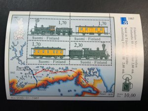 Finland MNH #755 1987 Souvenir sheet Trains, Railway cars SCV $15.00 