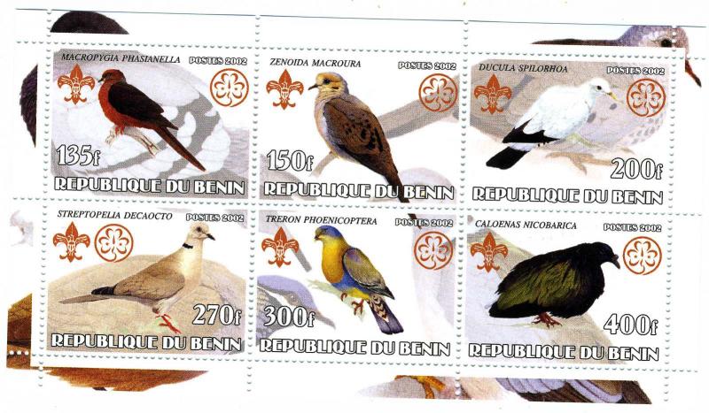 Benin 2002 Pigeon Sheet (6) Perforated mnh.vf 