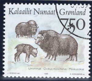 Greenland  #298  used  1995 native mammals 7.50k