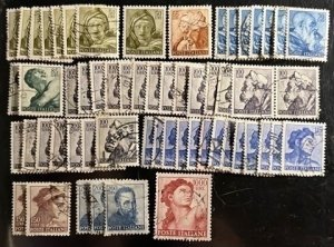 Italy Scott# 813...831 Used/Unused F/VF Lotof 206 stamps Cat $41.50